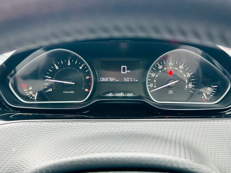 Used Peugeot 208 2016 for sale - 78087621: Photo 31
