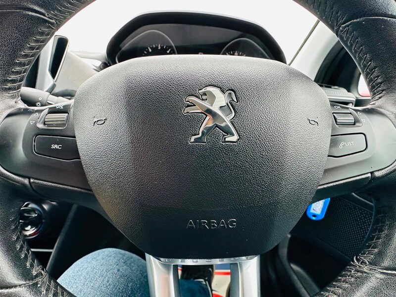 Used Peugeot 208 2016 for sale - 78087621: Photo 33
