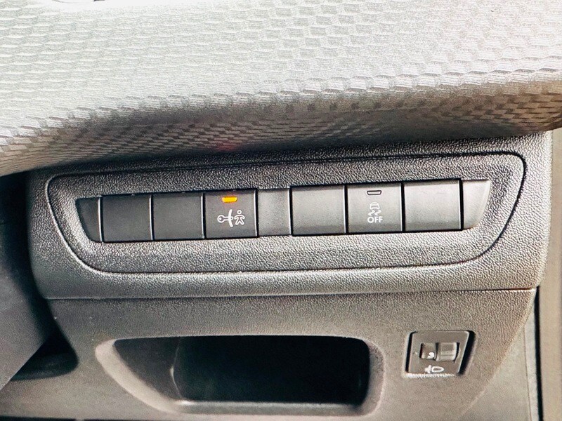 Used Peugeot 208 2016 for sale - 78087621: Photo 34