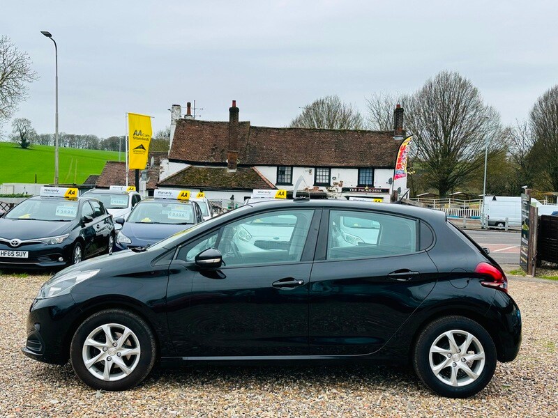 Used Peugeot 208 2016 for sale - 78087621: Photo 7