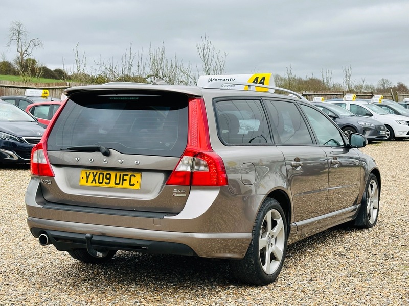 Used Volvo V70 2009 for sale - 78087631: Photo 12