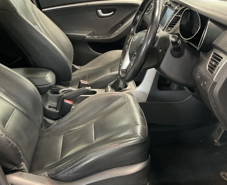 Used Hyundai i30 2014 for sale - 78201358: Photo 11