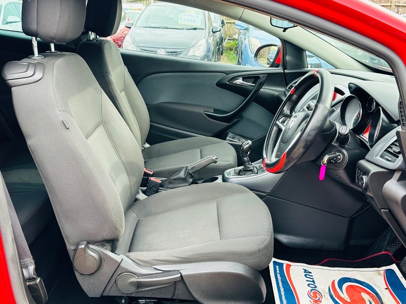 Used Vauxhall Astra GTC 2014 for sale - 78213211: Photo 15