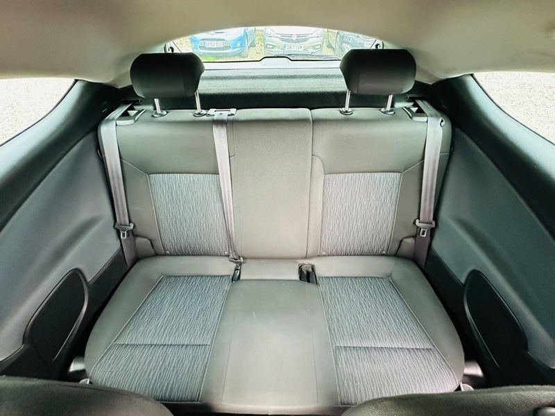 Used Vauxhall Astra GTC 2014 for sale - 78213211: Photo 24