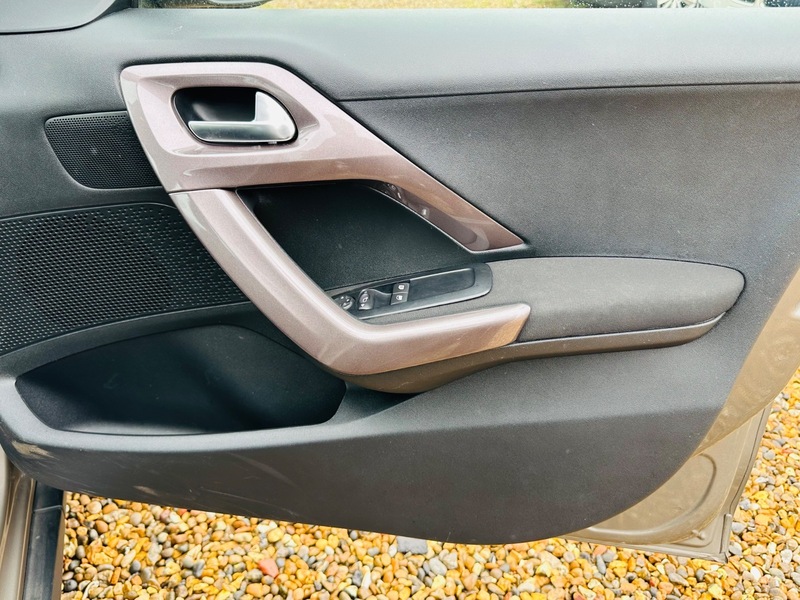 Used Peugeot 2008 2013 for sale - 78087620: Photo 18