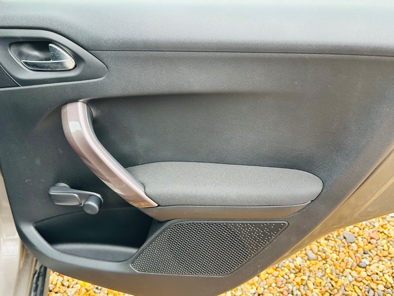 Used Peugeot 2008 2013 for sale - 78087620: Photo 25