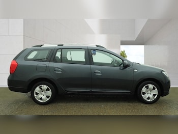 Used Dacia Logan MCV 2017 for sale - 78426902: Photo