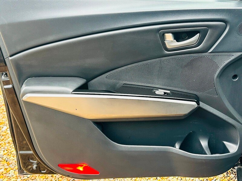 Used Ssangyong Tivoli 2015 for sale - 78087612: Photo 21