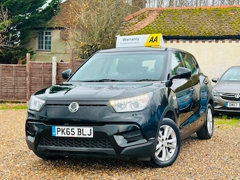 Used Ssangyong Tivoli 2015 for sale - 78087612: Photo