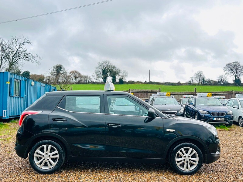 Used Ssangyong Tivoli 2015 for sale - 78087612: Photo 8