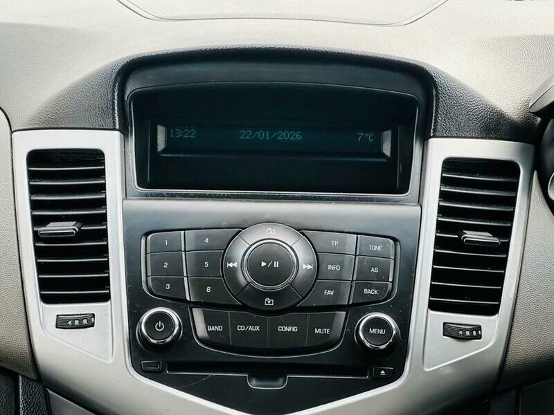 Used Chevrolet Cruze 2013 for sale - 78087607: Photo 30