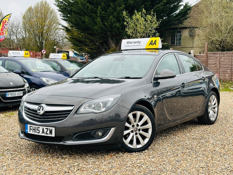 Used Vauxhall Insignia 2015 for sale - 78087629: Photo 2