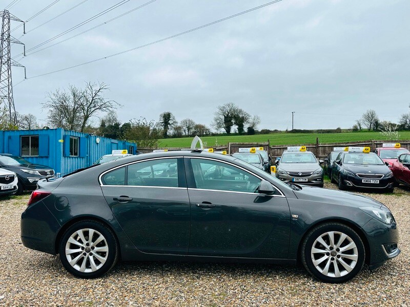 Used Vauxhall Insignia 2015 for sale - 78087629: Photo 9