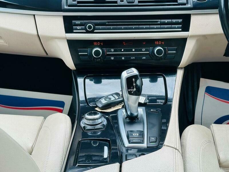 Used BMW 5 Series 2010 for sale - 78087604: Photo 33