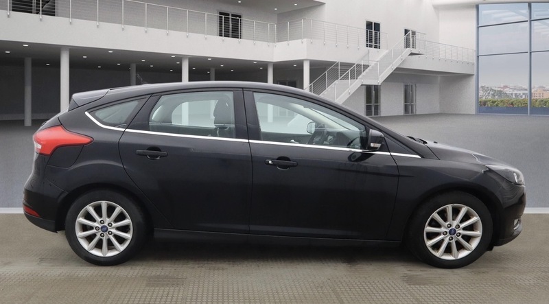 Used Ford Focus 2016 for sale - 78140861: Photo 4