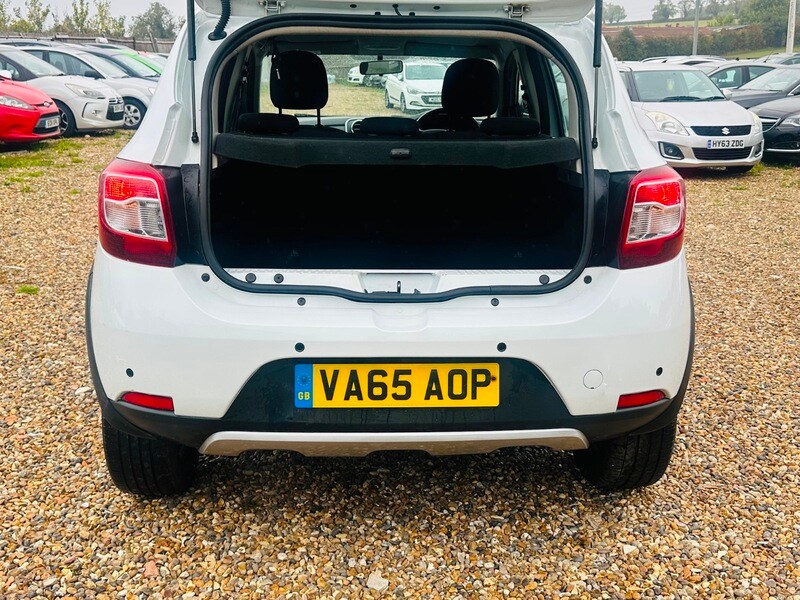 Used Dacia Sandero Stepway 2015 for sale - 78087598: Photo 13