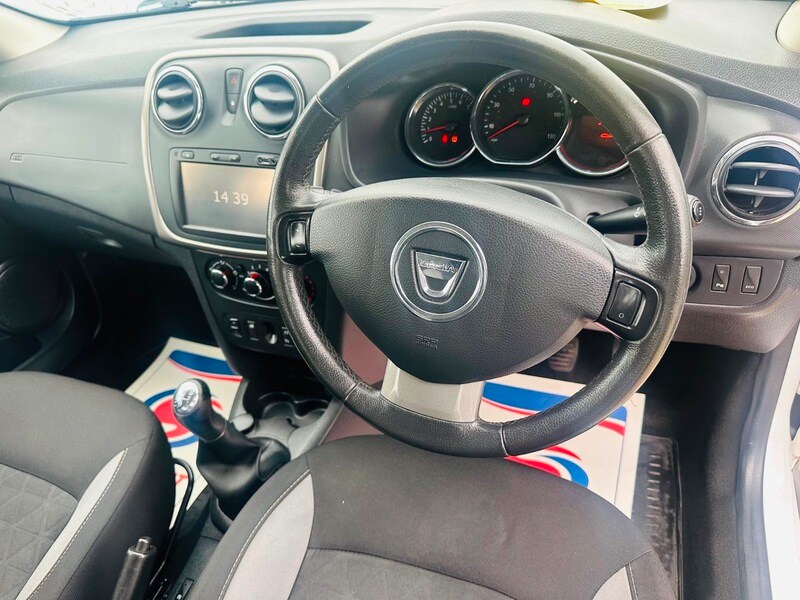 Used Dacia Sandero Stepway 2015 for sale - 78087598: Photo 17