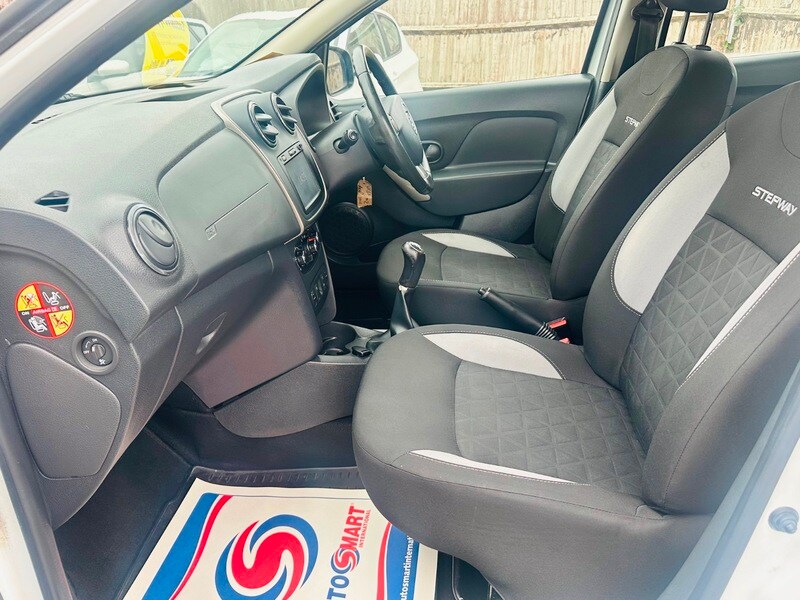 Used Dacia Sandero Stepway 2015 for sale - 78087598: Photo 19