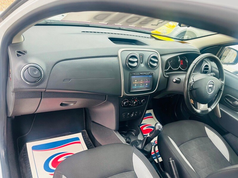 Used Dacia Sandero Stepway 2015 for sale - 78087598: Photo 20