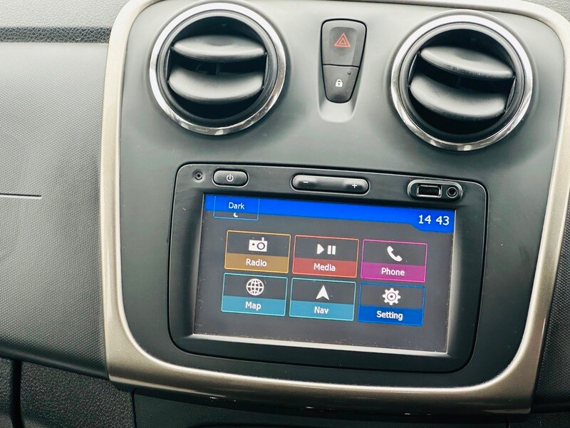 Used Dacia Sandero Stepway 2015 for sale - 78087598: Photo 28