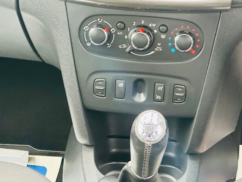 Used Dacia Sandero Stepway 2015 for sale - 78087598: Photo 29