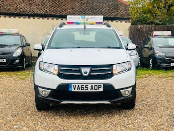 Used Dacia Sandero Stepway 2015 for sale - 78087598: Photo