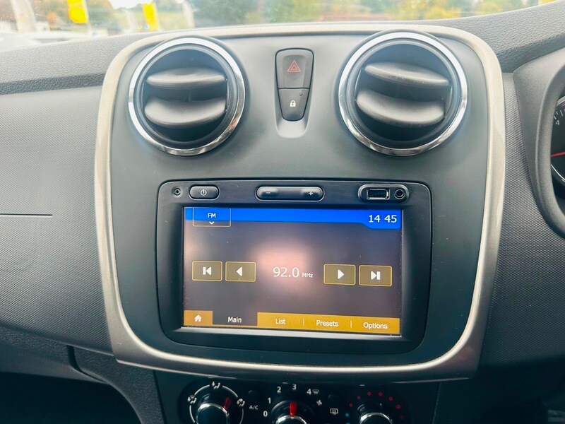 Used Dacia Sandero Stepway 2015 for sale - 78087598: Photo 41