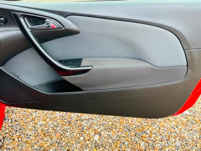 Used Vauxhall Astra GTC 2014 for sale - 78087613: Photo 17