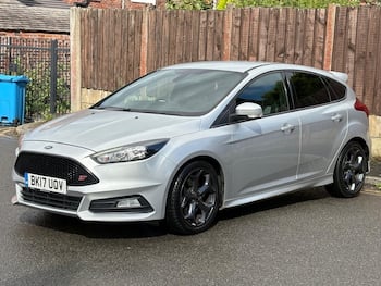Used Ford Focus 2017 for sale - 79751182: Photo