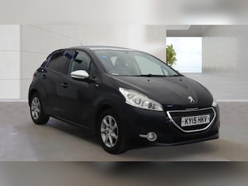 Used Peugeot 208 2015 for sale - 78562104: Photo