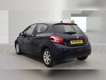 Used Peugeot 208 2015 for sale - 78562104: Photo