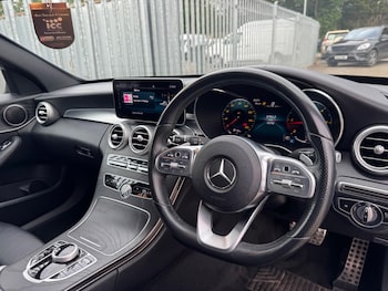 Used Mercedes-Benz C Class 2019 for sale - 79362343: Photo