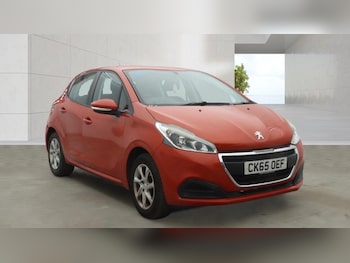 Used Peugeot 208 2015 for sale - 79158831: Photo