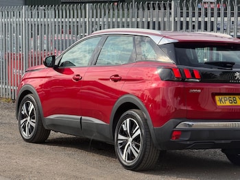 Used Peugeot 3008 2018 for sale - 79532178: Photo