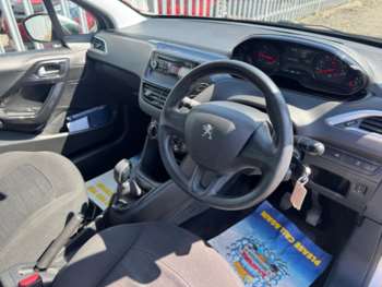 Used Peugeot 208 2019 for sale - 74611077: Photo