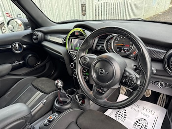 Used MINI Hatch 2019 for sale - 78335491: Photo