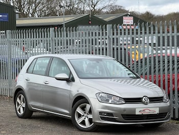 Used Volkswagen Golf 2015 for sale - 78339750: Photo