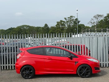 Used Ford Fiesta 2016 for sale - 78902226: Photo