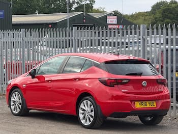 Used Vauxhall Astra 2018 for sale - 79553766: Photo