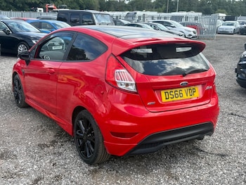 Used Ford Fiesta 2016 for sale - 79373465: Photo