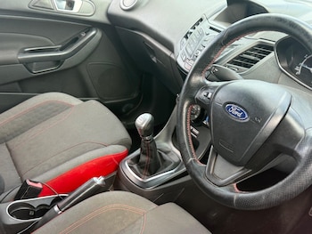 Used Ford Fiesta 2016 for sale - 79373465: Photo