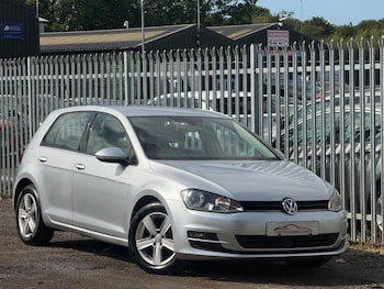 Used Volkswagen Golf 2014 for sale - 79362197: Photo