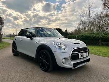 Used MINI Hatch 2016 for sale - 77801924: Photo