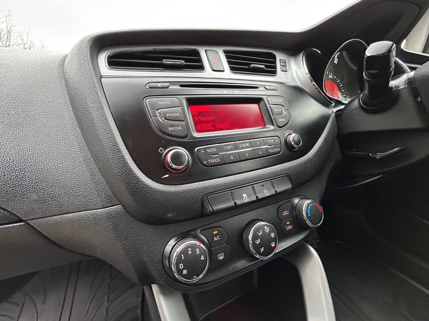 Used Kia Ceed 2013 for sale - 77072223: Photo 22