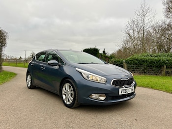 Used Kia Ceed 2013 for sale - 77072223: Photo