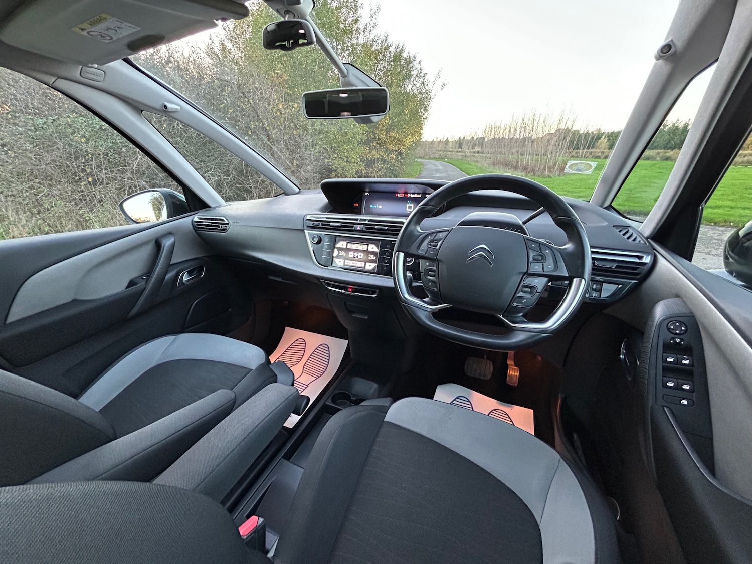 Used Citroen C4 Grand Picasso 2013 for sale - 76951386: Photo 13