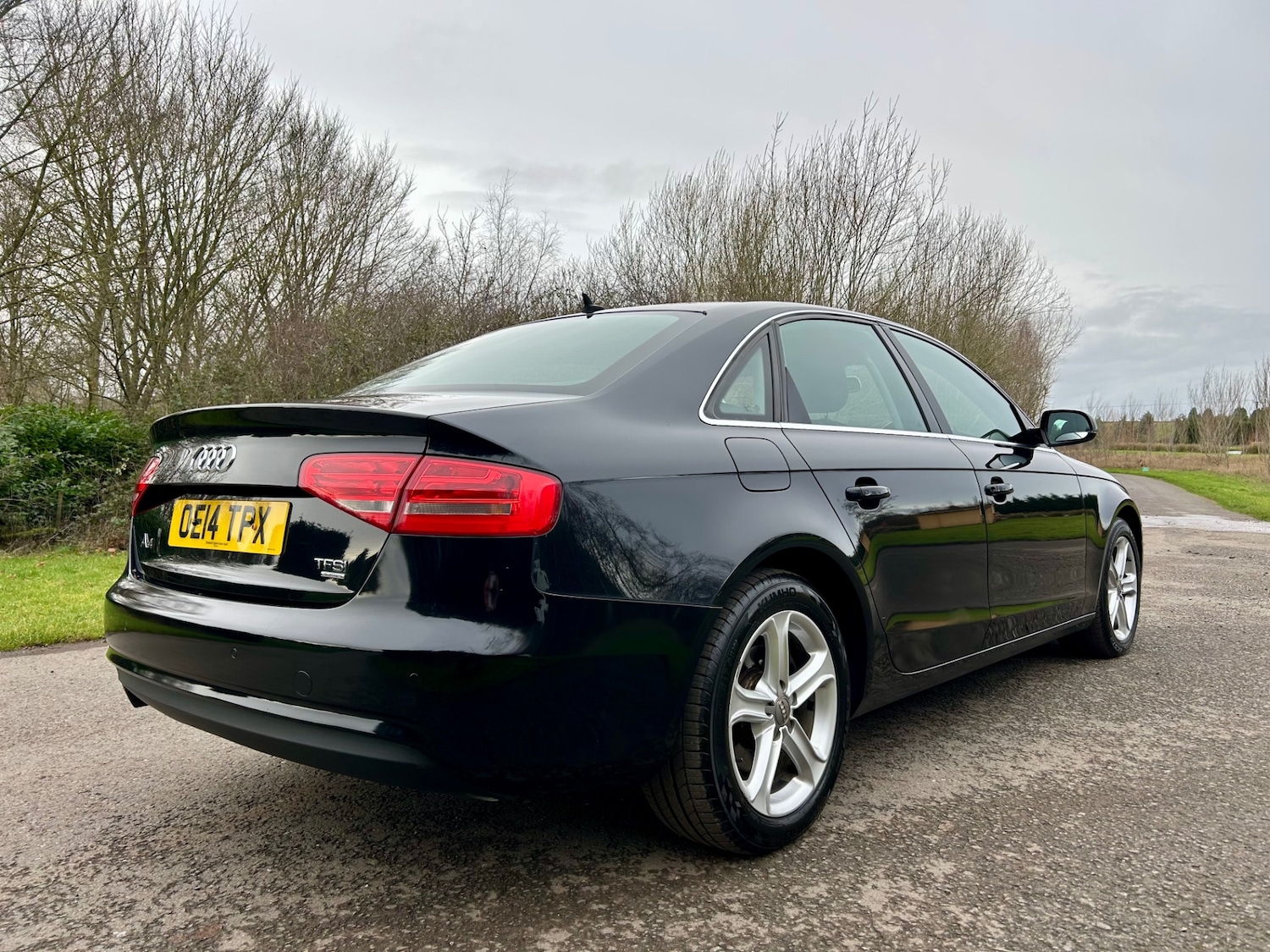 Used Audi A4 2014 for sale - 77329516: Photo 5