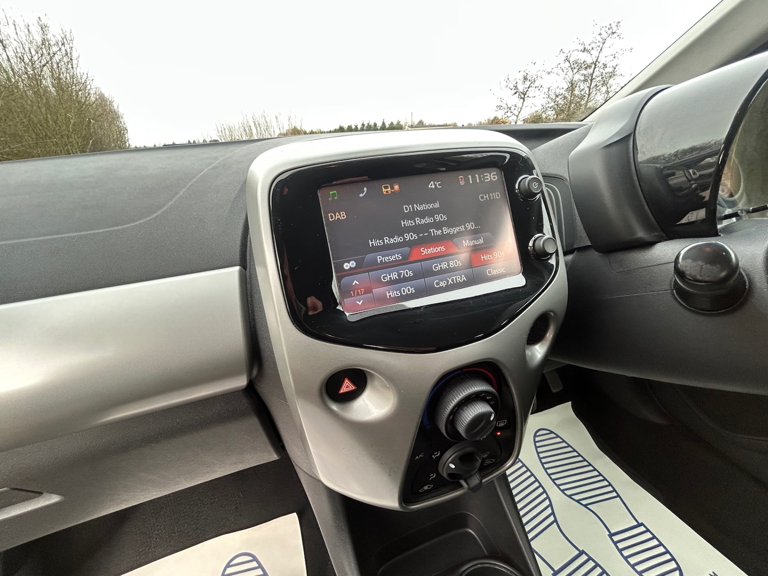 Used Peugeot 108 2014 for sale - 77590323: Photo 18