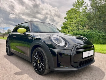 Used MINI Hatch 2022 for sale - 78995290: Photo
