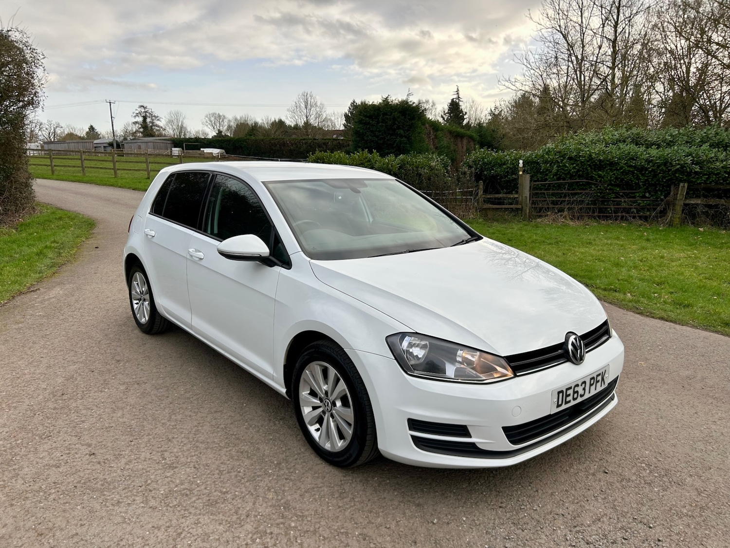 Used Volkswagen Golf 2013 for sale - 77686090: Photo 2